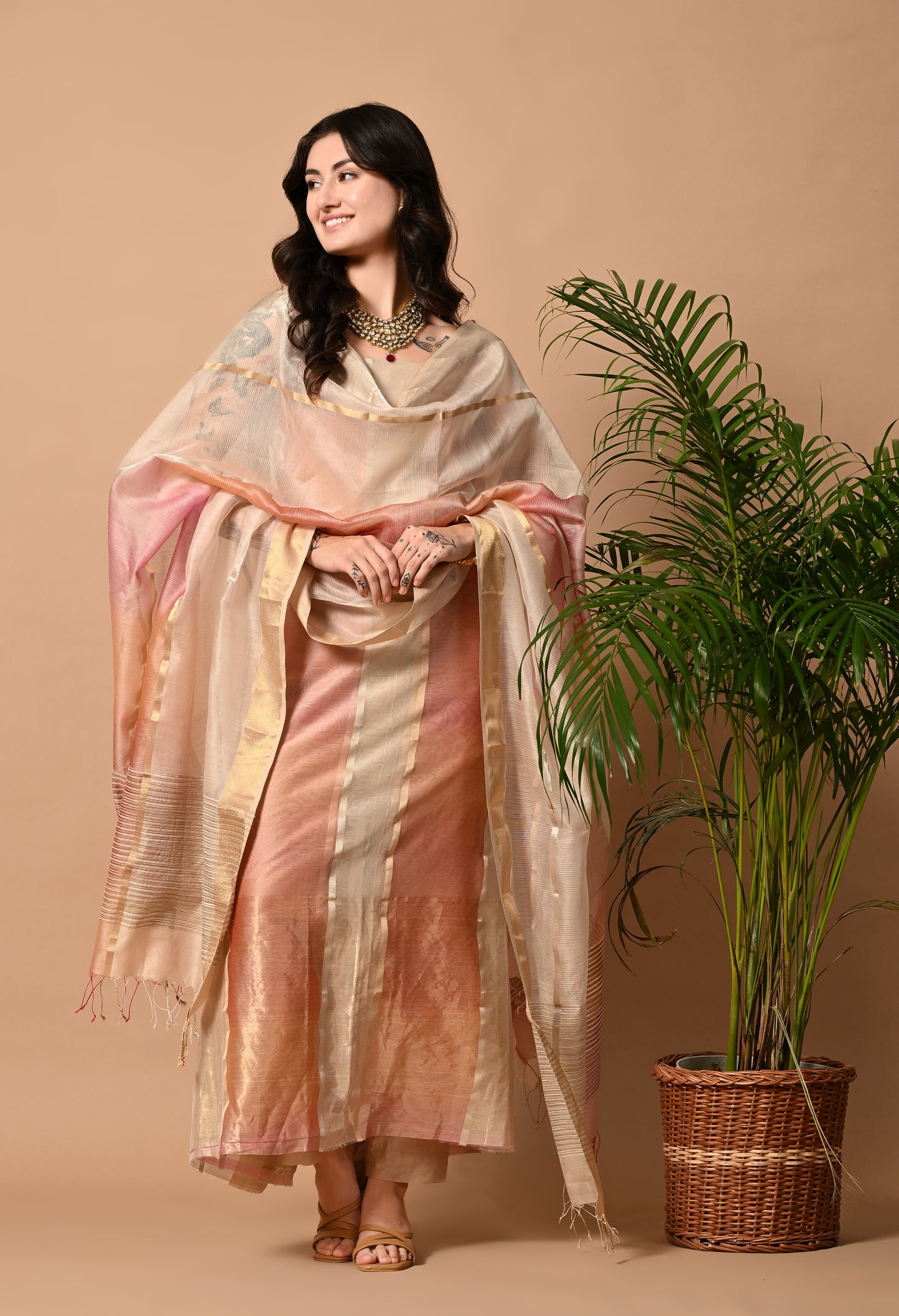 Bej and Pink Maheshwari Silk ,Zari and Cotton Handloom Kurta Material with Dupatta