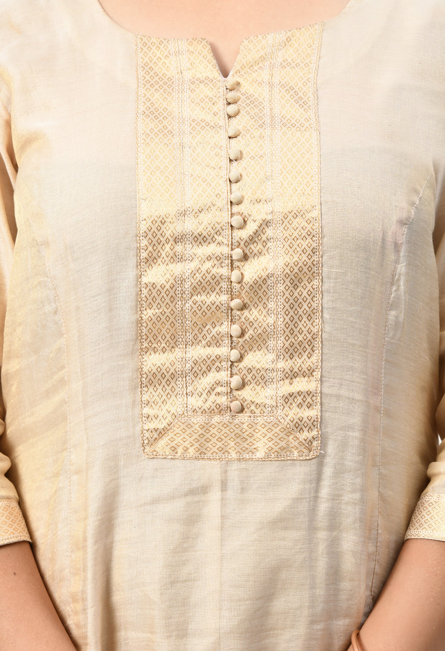 Maheshwari Handloom Golden Zari Kurta with Dupatta