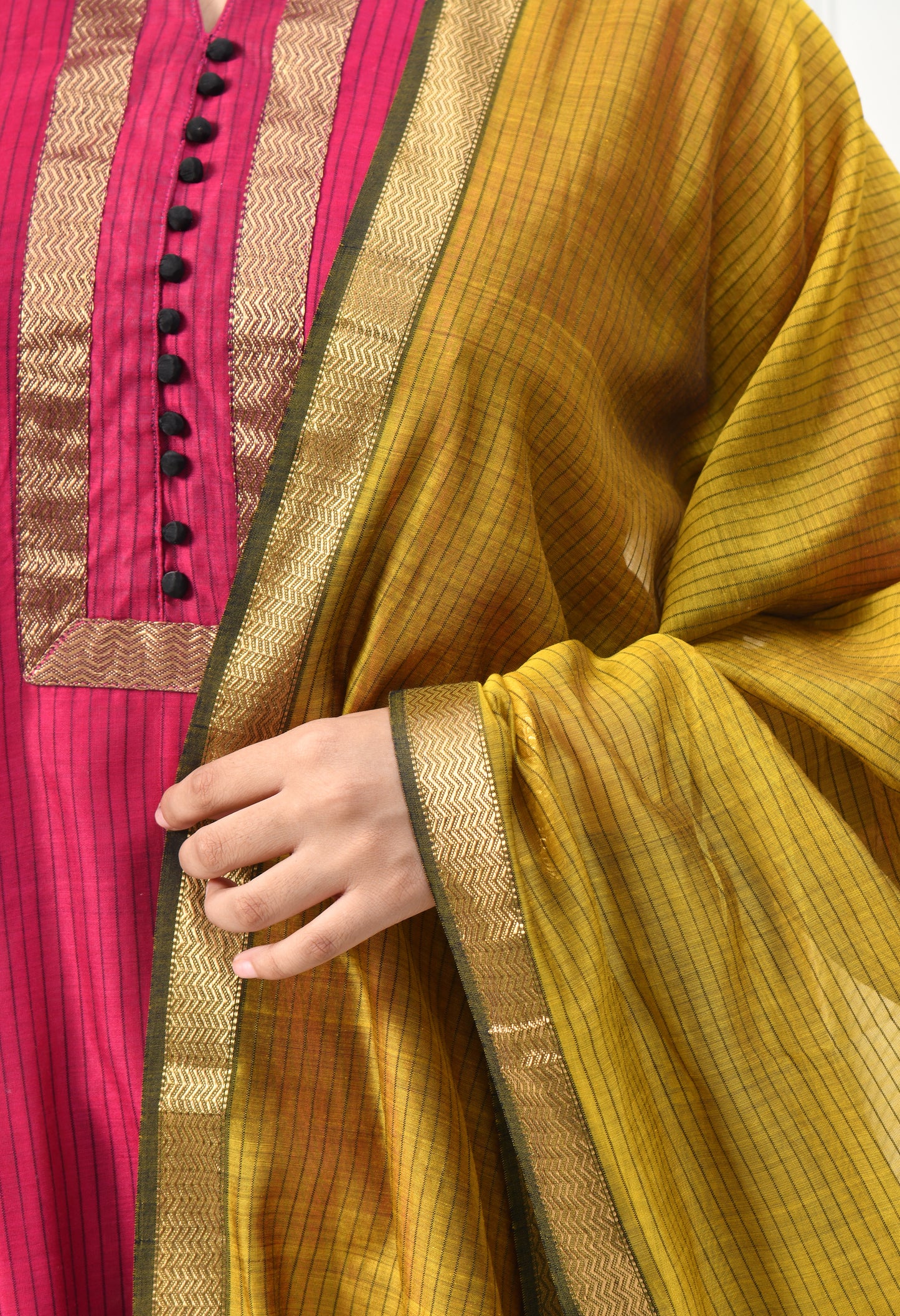 Maheshwari Handloom Wine Kurta with Dupatta