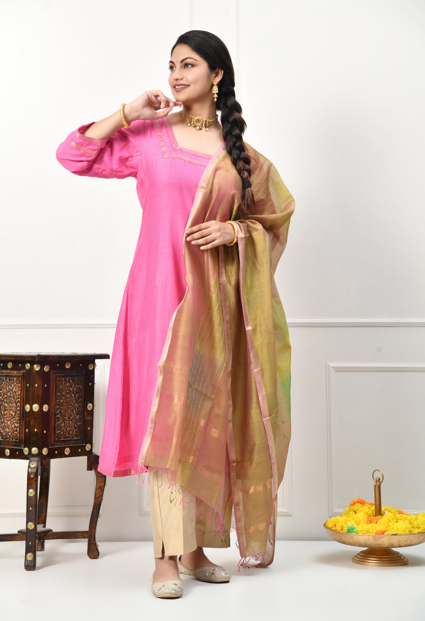 Maheshwari Handloom Pink Kurta with Dupatta