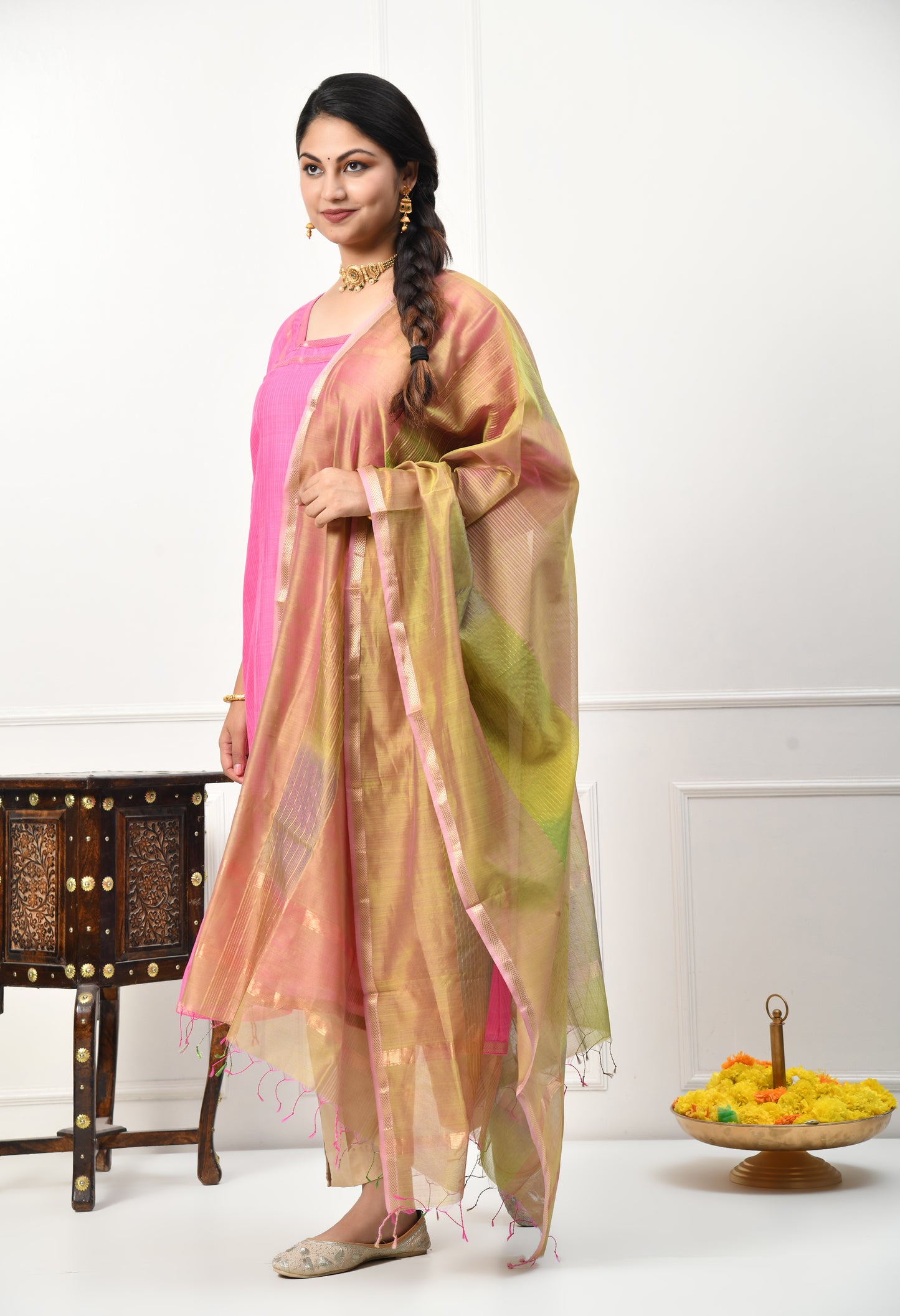 Maheshwari Handloom Pink Kurta with Dupatta