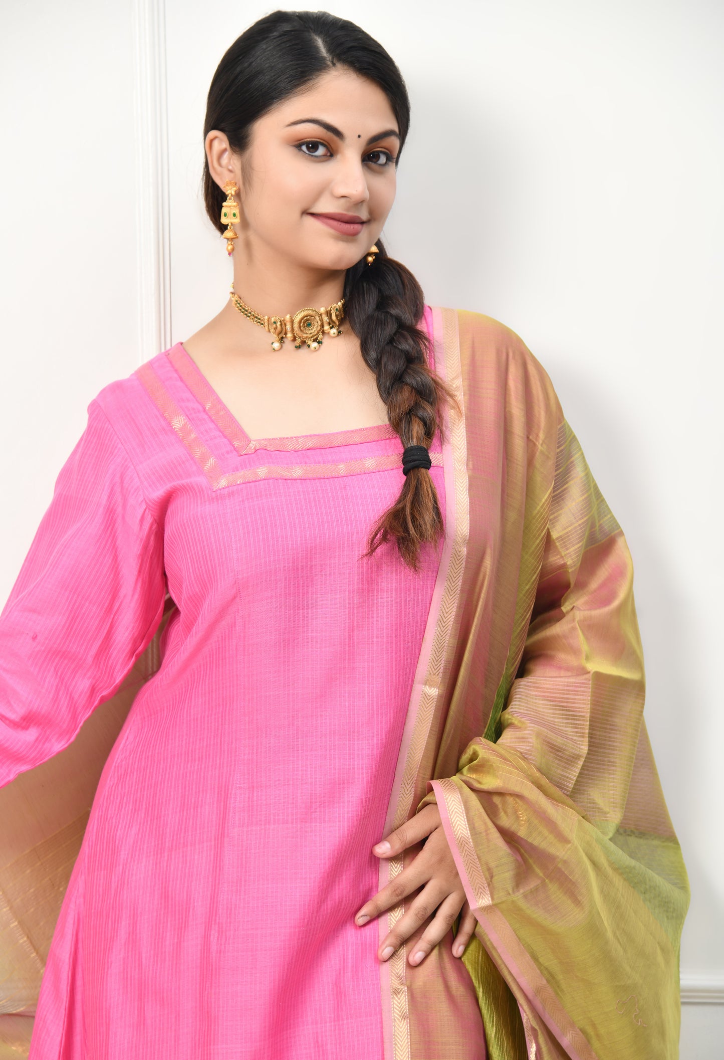 Maheshwari Handloom Pink Kurta with Dupatta