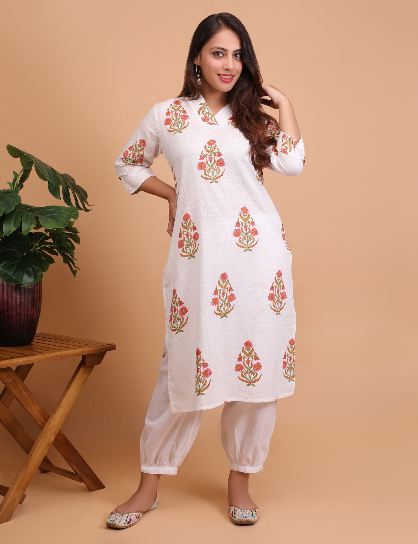 White Cotton Hand block Printed Regular fit kurta