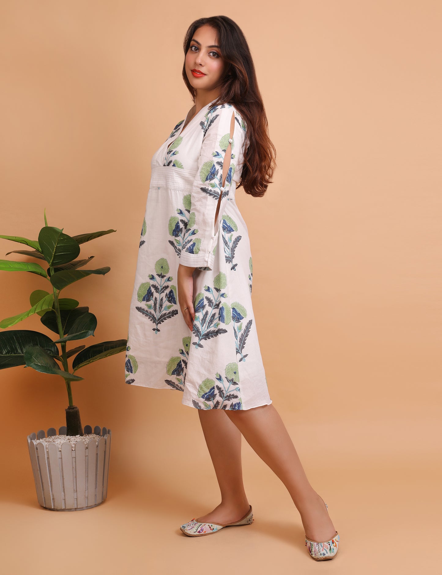 White Hand block Printed Knee Length Cotton Dress